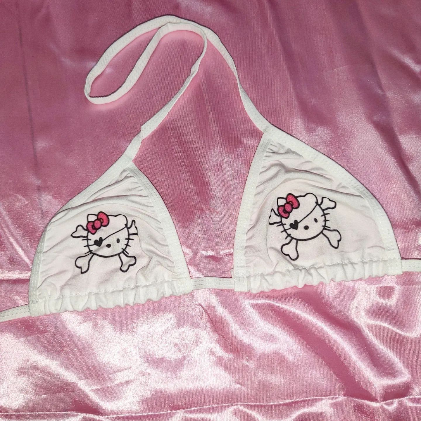 Kawaii-Y2K-Sanrio-Ladies-Underwear-Anime-Hello-Kitty-Sexy-Cartoon-Girls-No-Steel-Ring-Bra-Bikini-2.jpeg